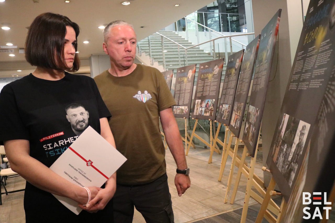 283e0b_b0fe05eaac0d4879bc038f035b37d0c4mv2-1